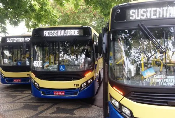 Motoristas do transporte coletivo podem entrar em greve no próximo mês