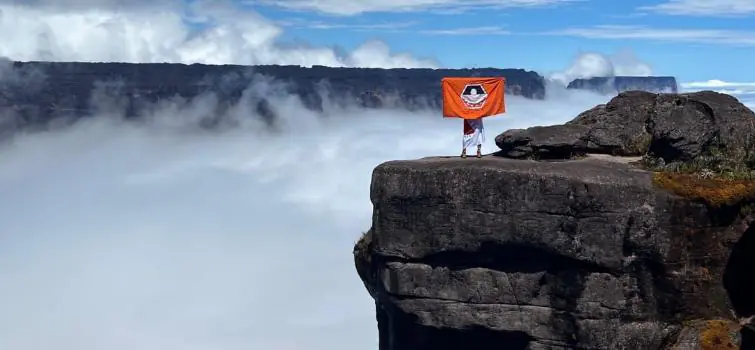 Divinopolitano chega ao topo do Monte Roraima
