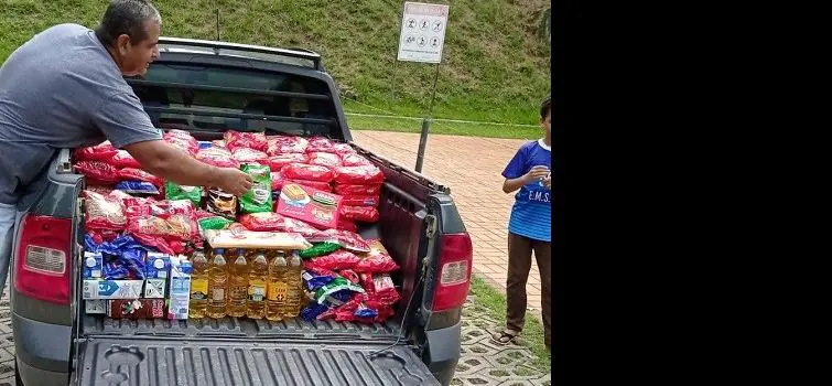 Campanha de Teatro e Dança  arrecada 300kg de alimentos