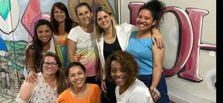 NOITE DA POESIA RECEBE O COLETIVO MUSA