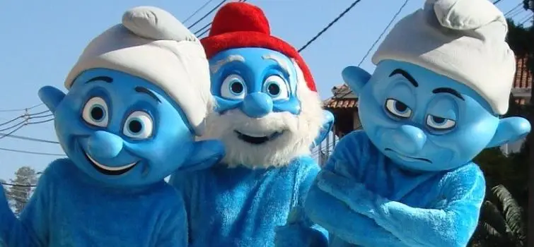 Domingo tem Os Smurfs no Gravatá
