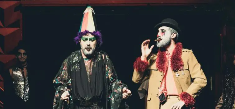 Circo das ilusões encerra a Flid