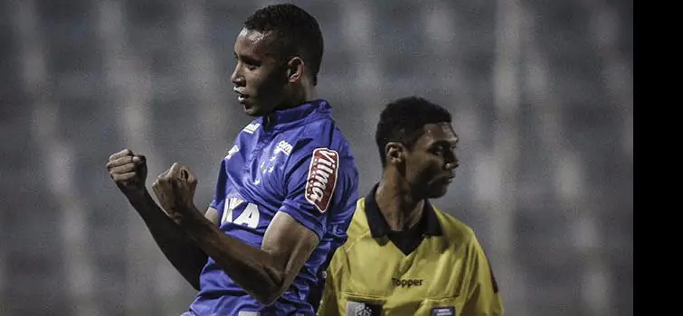 Cruzeiro empata com o Fluminense em Nova Serrana