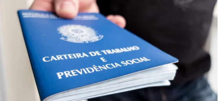 Desigualdade de renda volta a recuar mas desemprego cresce