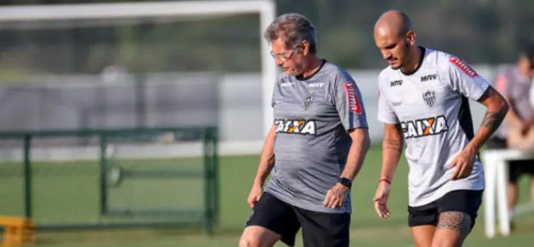 Atlético enfrenta xará no Acre