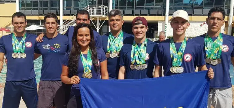 Equipe Máster de Natação do Estrela conquista primeiro lugar em Eficiência no Campeonato Brasileiro