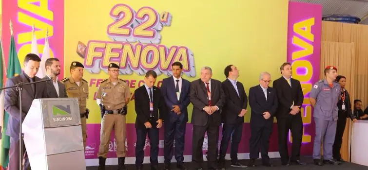 Feira de calçados deve movimentar R$ 25 milhões em Nova Serrana
