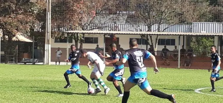 Finais do society do CSM começam com bons jogos