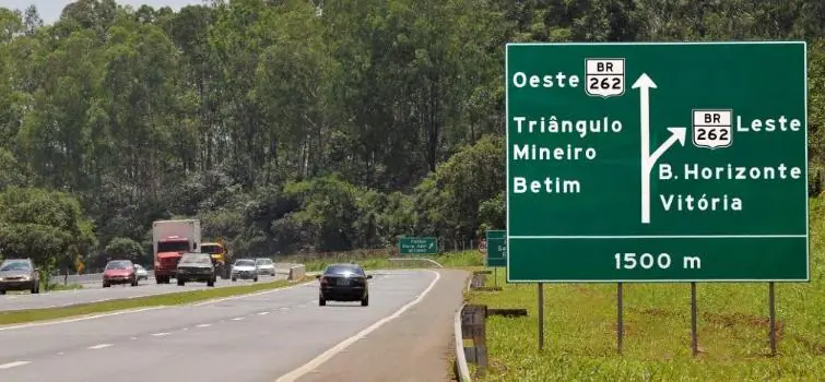 Sistema MG-050 deve receber 165 mil veículos no feriado