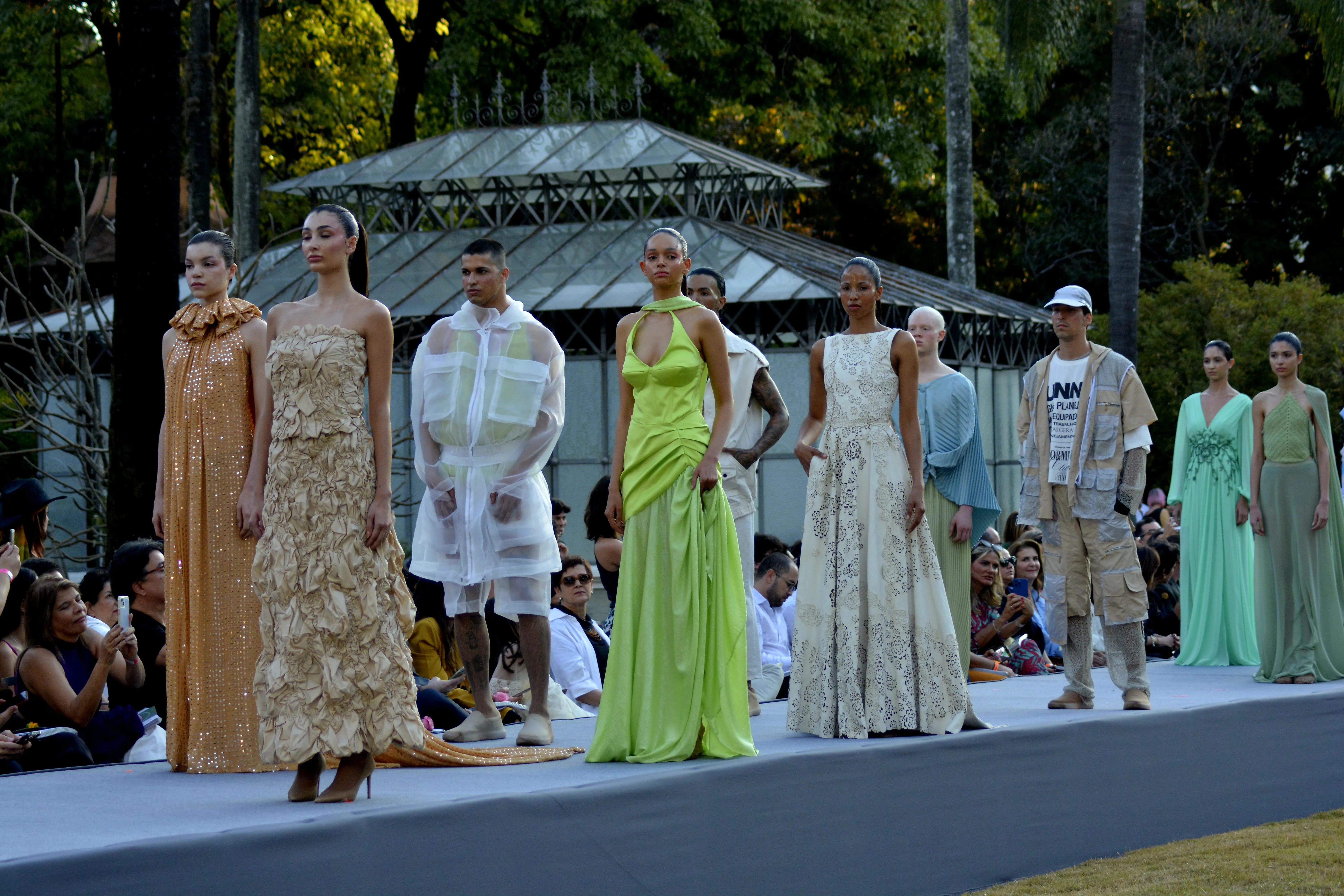 Bloco de Moda: Jardim Sensorial