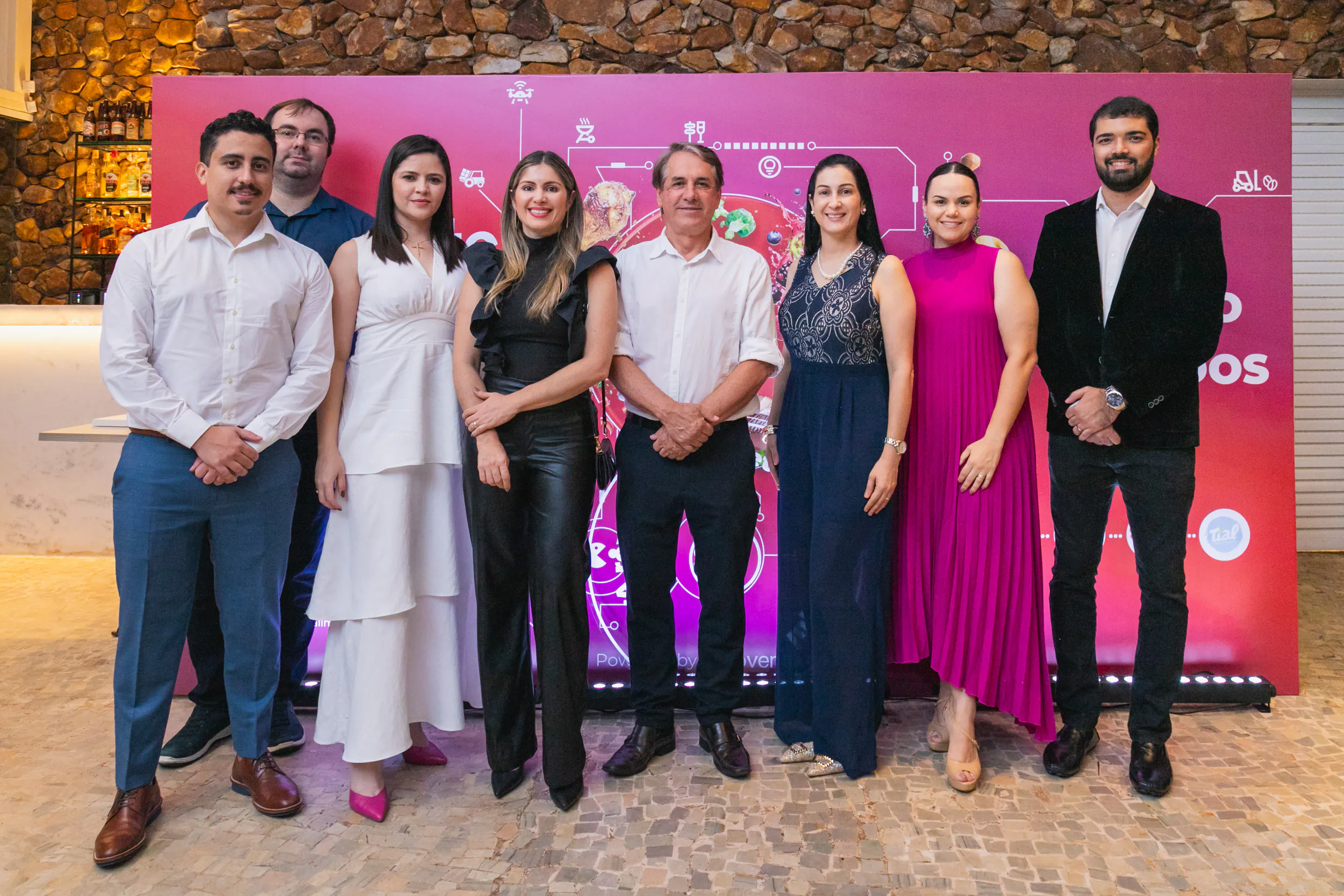 Avivar Alimentos celebra o lançamento do Alimmente HUB, marco de inovação no setor de alimentos