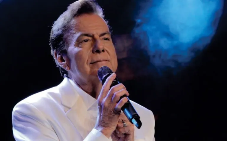 Morre, aos 86 anos, cantor Agnaldo Rayol