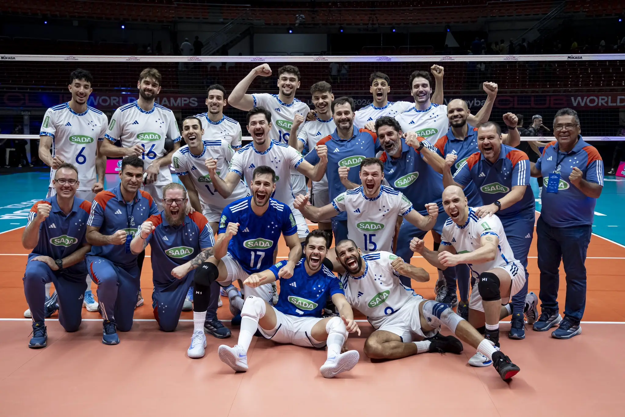 Sada Cruzeiro inicia Mundial de Clubes com vitória sobre argentinos