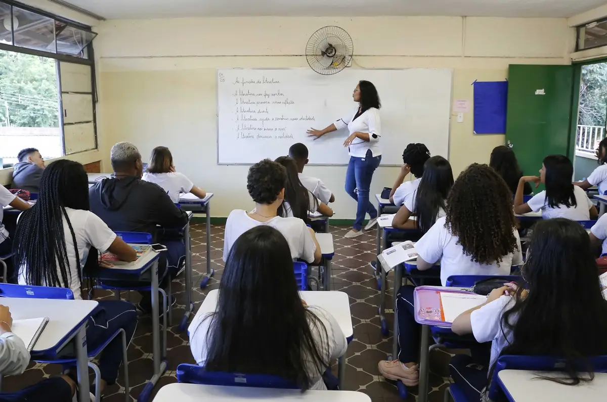 Cadastro Escolar 2025: último dias para realizar matrículas na rede estadual de ensino