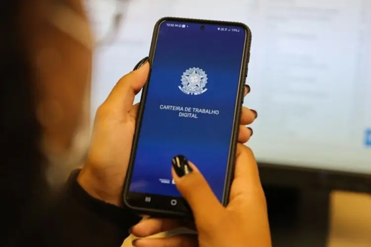 Confira as vagas de emprego disponíveis nesta segunda-feira