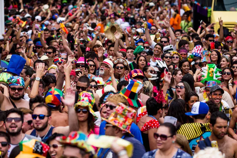 Carnaval pode aumentar casos de complicações respiratórias