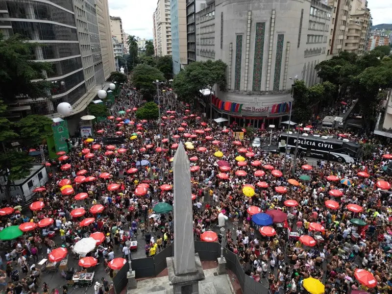 Sucesso de público, Carnaval em Minas Gerais atrai turistas e movimenta economia