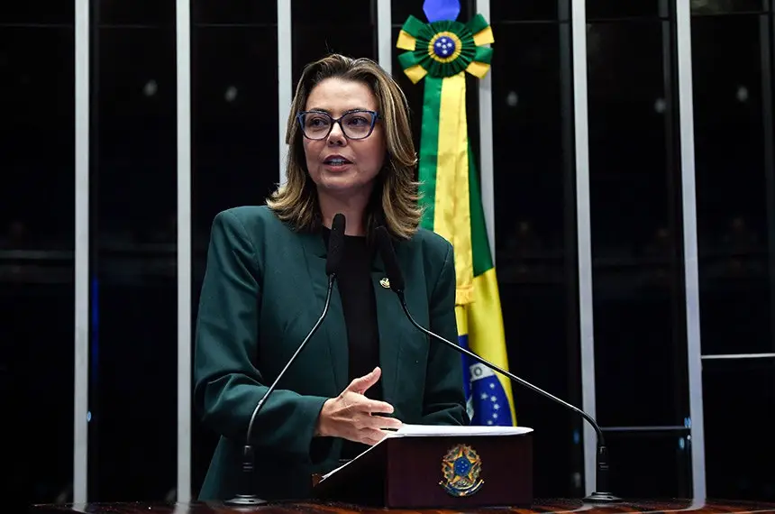 Tornozeleira eletrônica para agressores de mulheres é aprovada no Senado