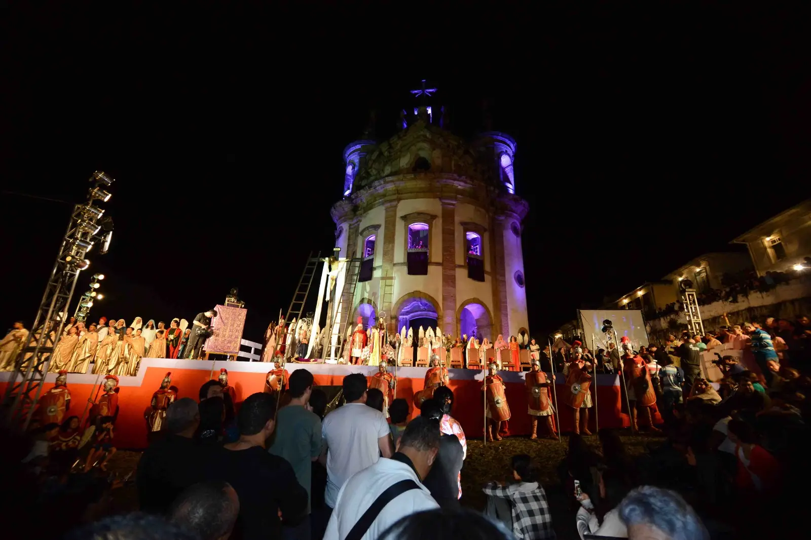 Cemig alerta sobre segurança elétrica em eventos durante a Semana Santa 