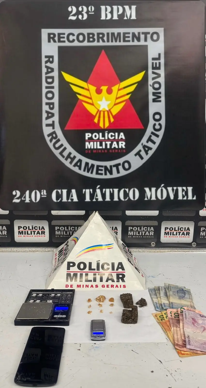 Homem é preso com drogas no Alto São João de Deus após denúncia anônima