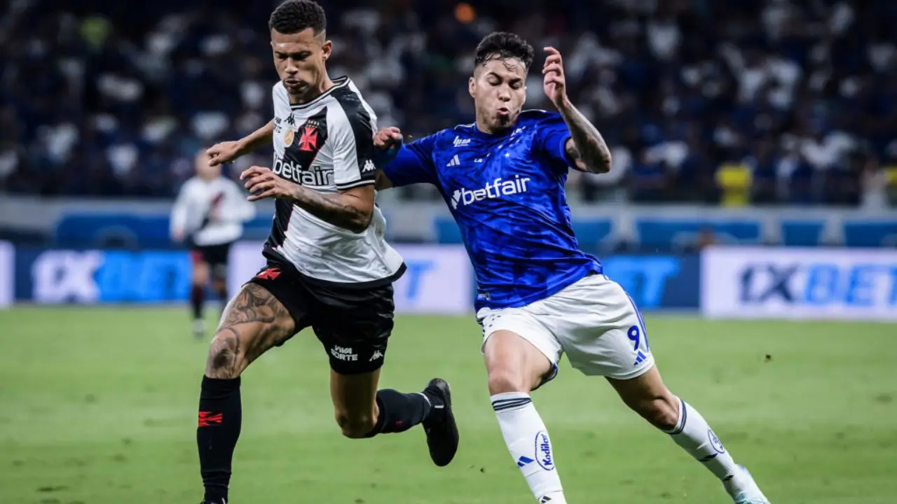 Sob pressão, Cruzeiro enfrenta o Vasco em busca de afirmação no Brasileiro