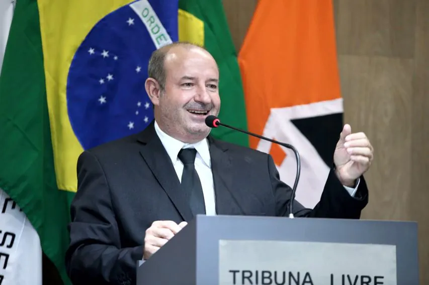 Israel da Farmácia recebe alta hospitalar