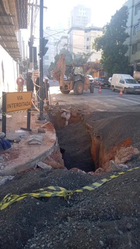 Semáforo da rua Rio Grande do Sul será reinstalado nesta quarta-feira
