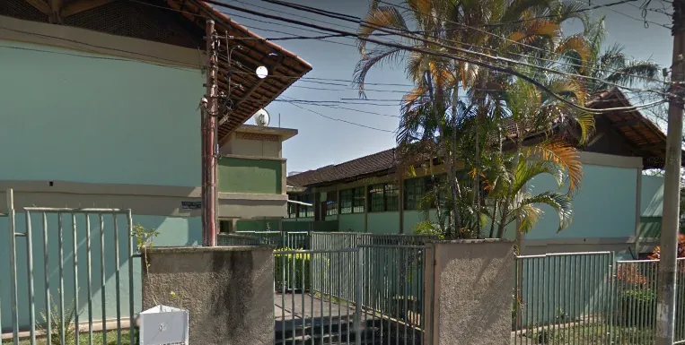 Professora é agredida por aluna em escola estadual de Divinópolis