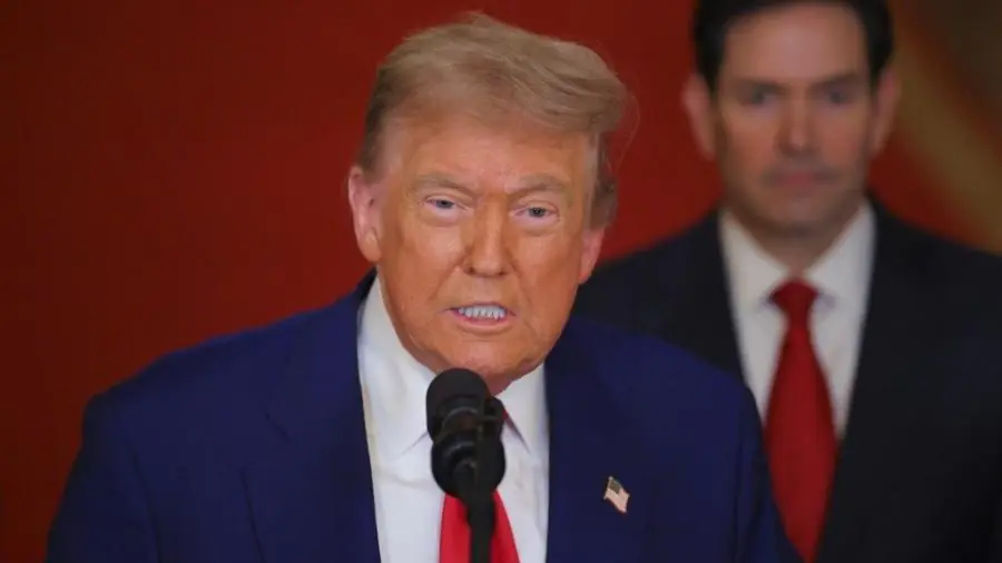 Trump ameaça novos ataques ao Irã: 'paz ou tragédia'"