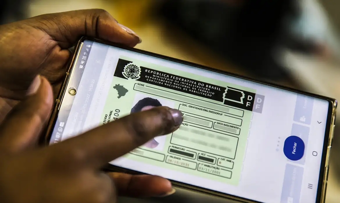 CNH Social: nova lei garante habilitação  gratuita para pessoas de baixa renda