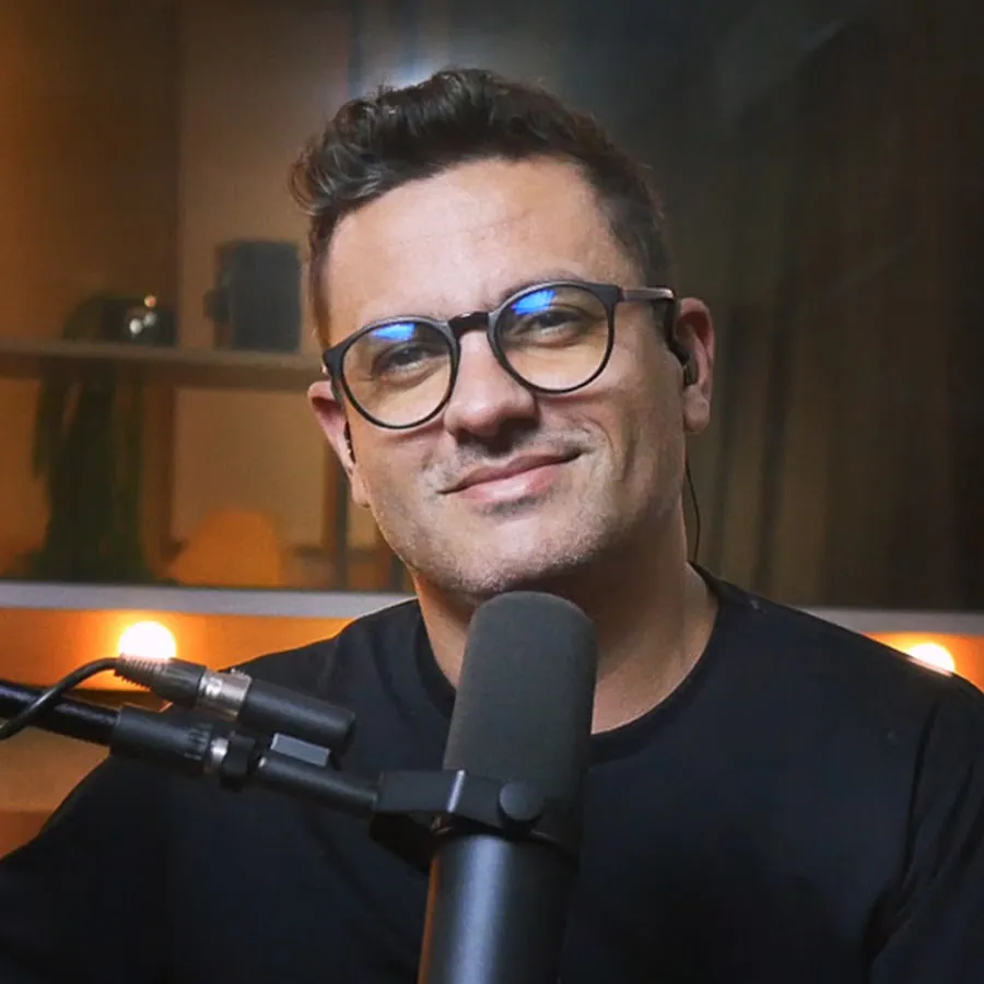 Patrício Gontijo grava show em formato Luau MTV neste sábado na Praia de Lagoa