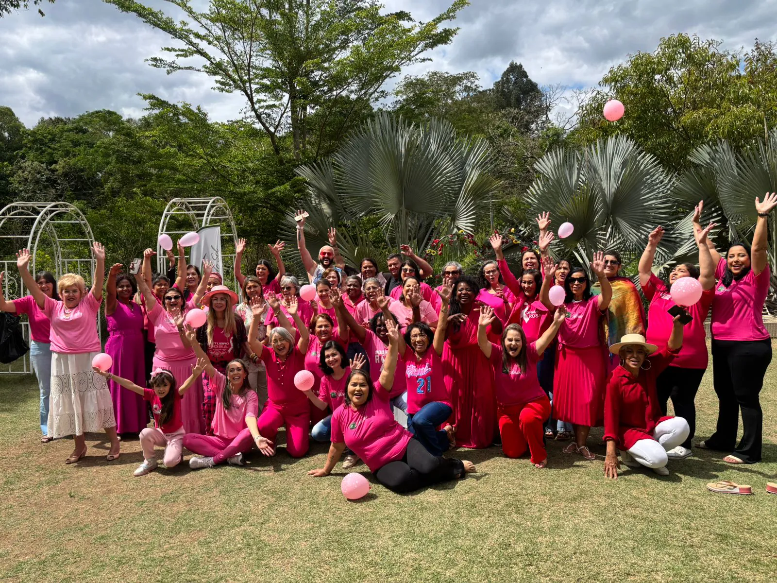 Outubro Rosa: força, superação e esperança marcam o 7º Encontro do grupo ‘Vitórias’