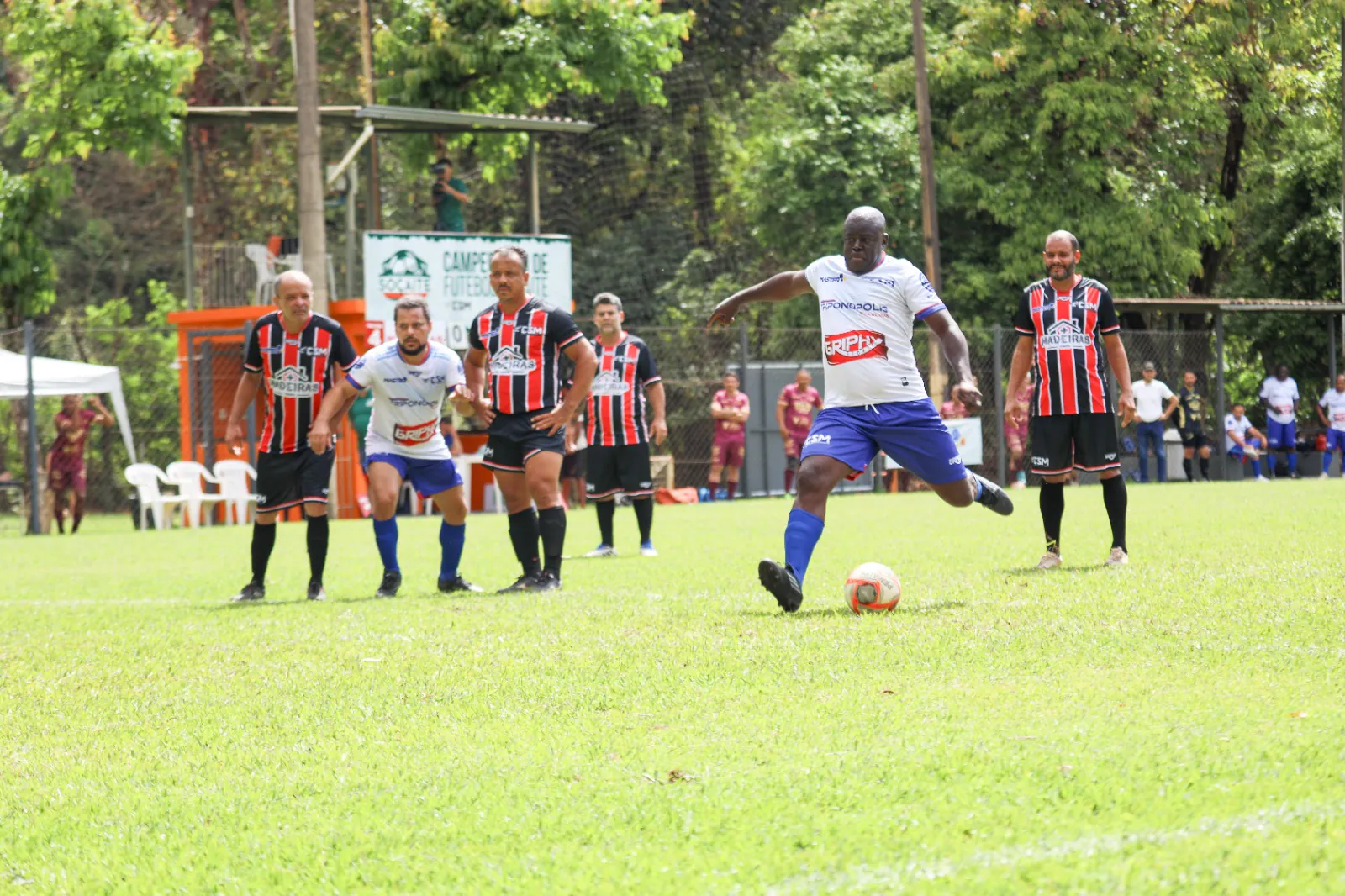 Equilíbrio e emoção marcam rodada do Campeonato Techfoot no CSM