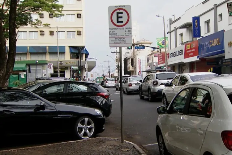 Zona Azul em Uberlândia é mantida 