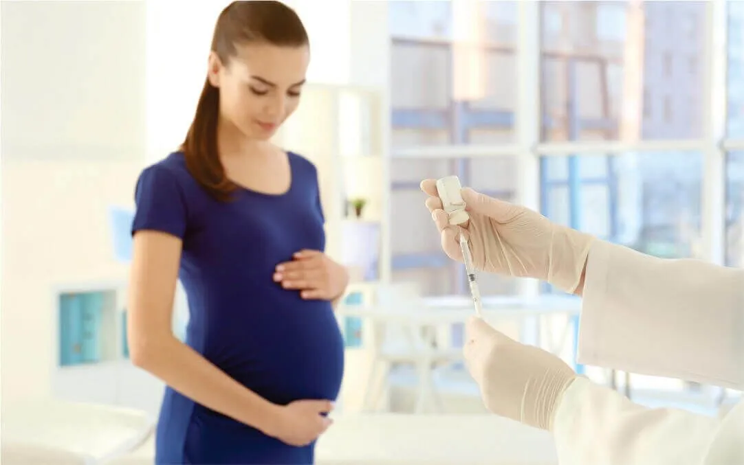 Divinópolis inicia vacinação contra vírus sincicial respiratório para gestantes