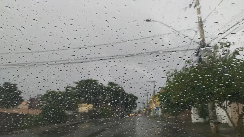 Chuva intensa e ventania podem atingir 646 cidades de Minas Gerais, incluindo Divinópolis
