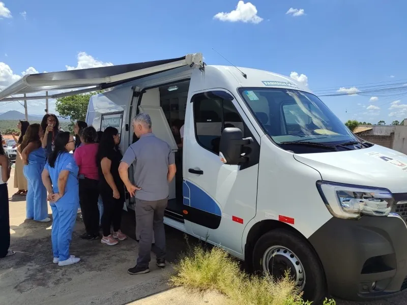Farmácia Móvel segue em fevereiro e amplia acesso a medicamentos