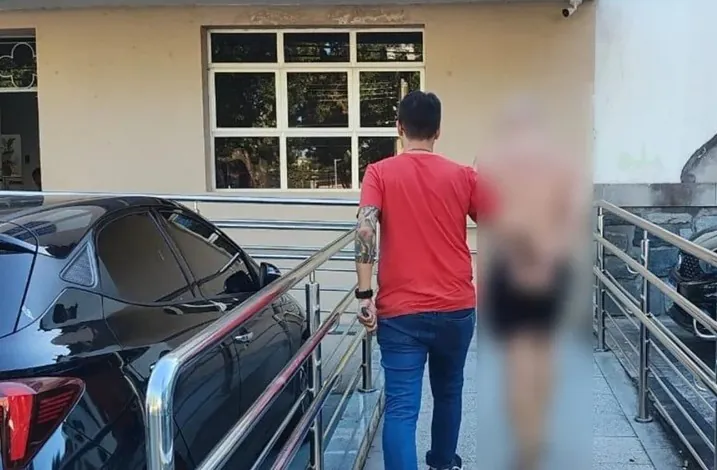 Professor é preso no Espírito Santo após trocar notas altas por fotos íntimas de alunos