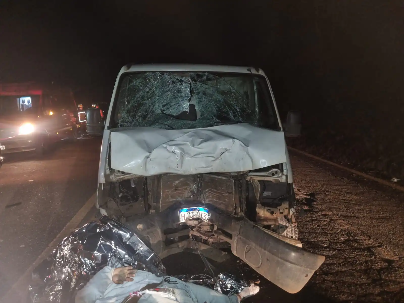 Colisão frontal na MG-431 mata motociclista e uma adolescente gravemente ferida em Itatiaiuçu