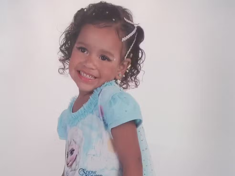 Família de Thallya Beatriz busca reparação judicial quase dois anos após morte de criança 