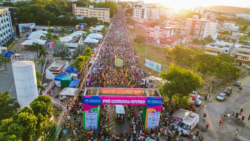 Divinópolis entra em clima defesta com Pré-Carnaval do Divino