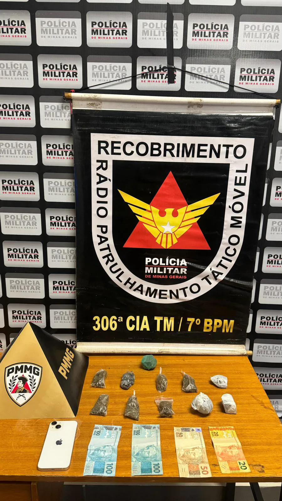Polícia prende homem por tráfico de drogas em operação pré-carnavalesca em Martinho Campos