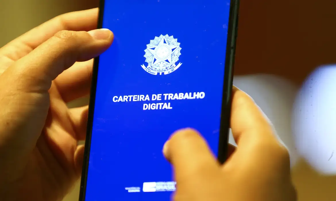 Minas Gerais registra menor taxa de desemprego da série histórica