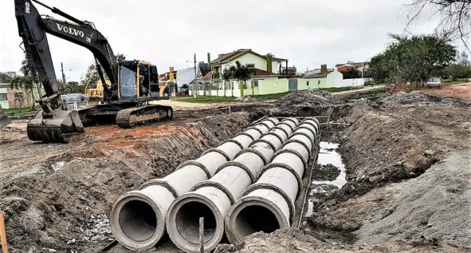 Divinópolis regulamenta drenagem em obras e reforça exigências técnicas 