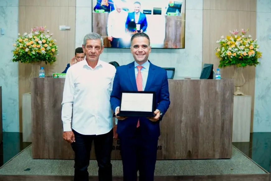 Presidente da OAB-MG recebe título de Cidadão Honorário em São Gonçalo do Sapucaí 