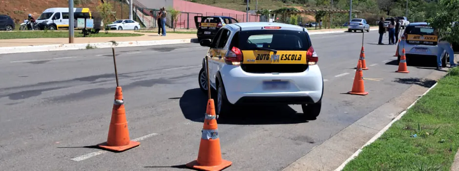 Novas regras da CNH eliminam prazo e mudam etapas para quem vai tirar a 1ª habilitação
