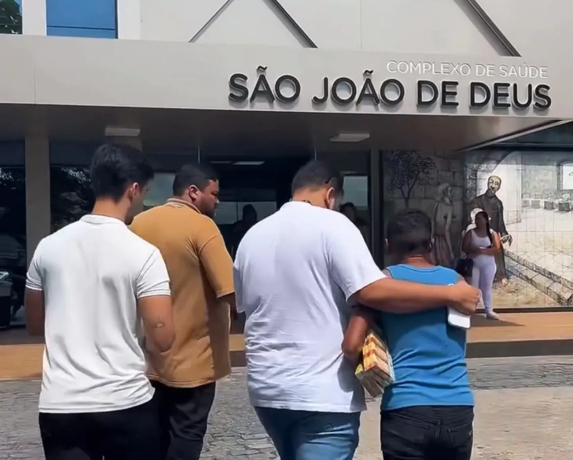 Ainda internada, Maria realiza exames e inicia preparação para procedimento odontológico