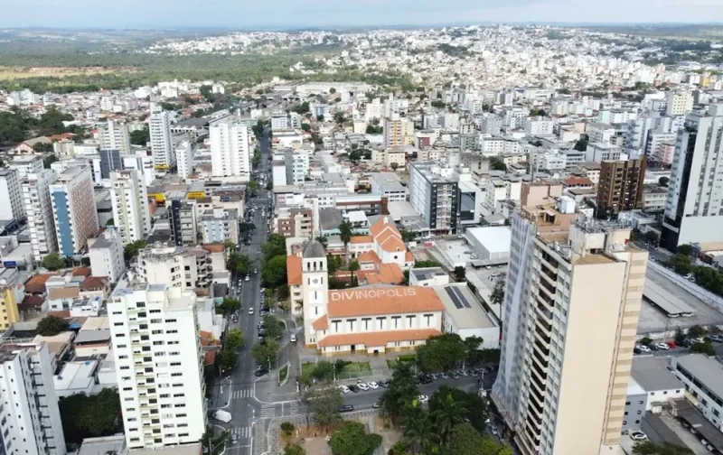 Feriado de Tiradentes altera funcionamento dos serviços em Divinópolis: saiba o que funciona