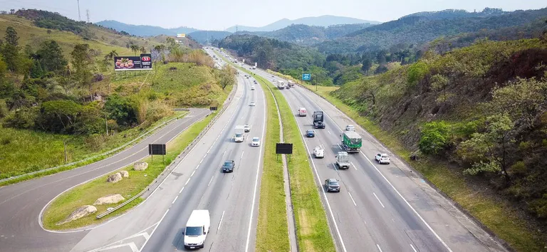 Pedágio da Fernão Dias sobe para R$ 3,70 entre Minas e São Paulo