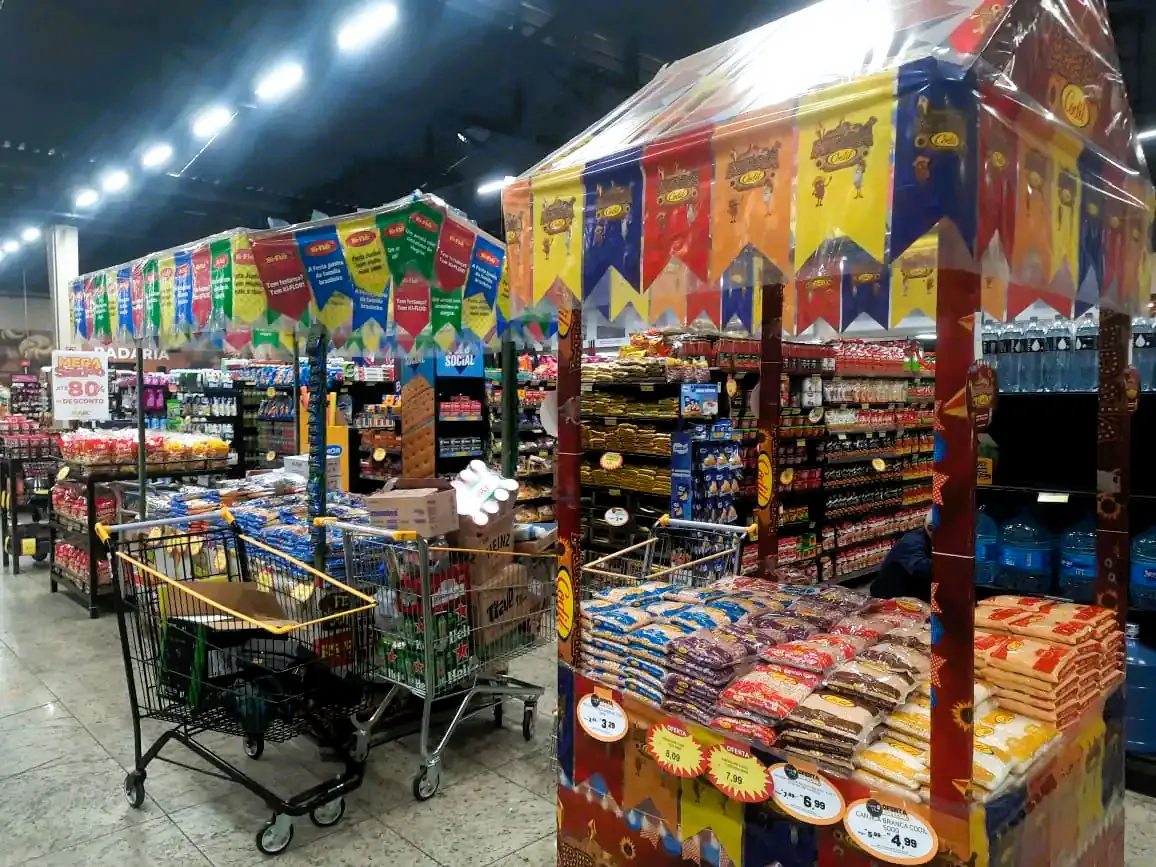 Festas juninas aquecem comércio e impulsionam vendas em Divinópolis